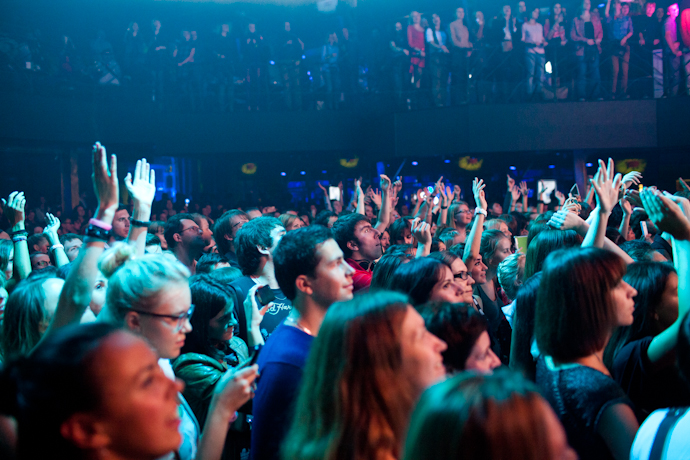 Дебютный концерт Гриши Урганта (фото 19)