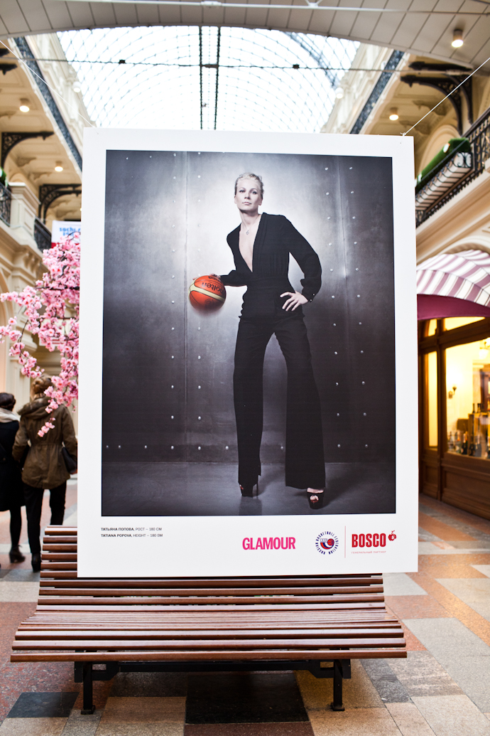 Выставка "Две стороны одной медали" в ГУМе (фото 10)