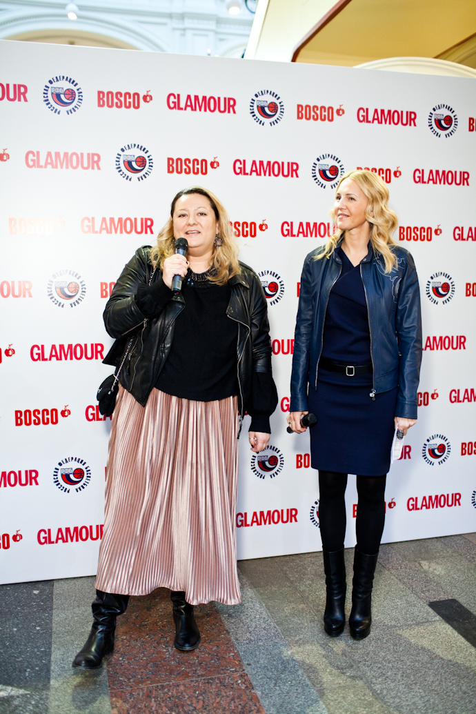 Выставка "Две стороны одной медали" в ГУМе (фото 9)