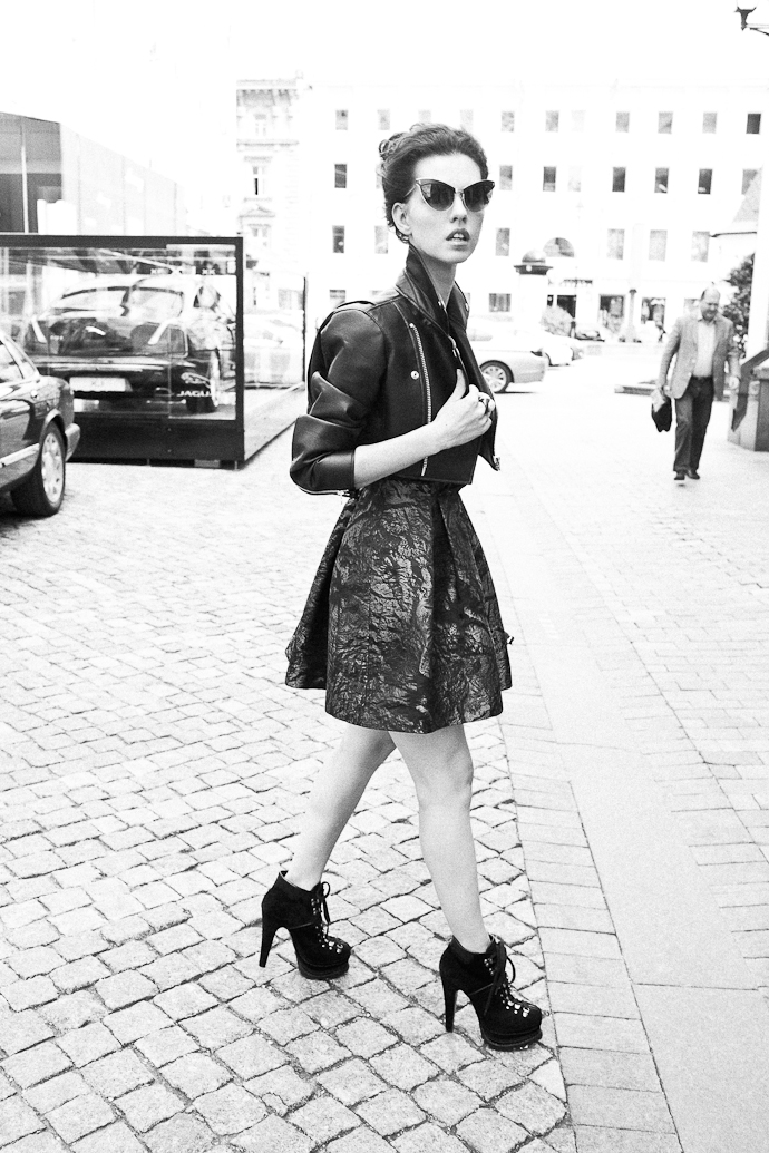 Look of the Week Aizel 24/7: Лянка Грыу (фото 14)