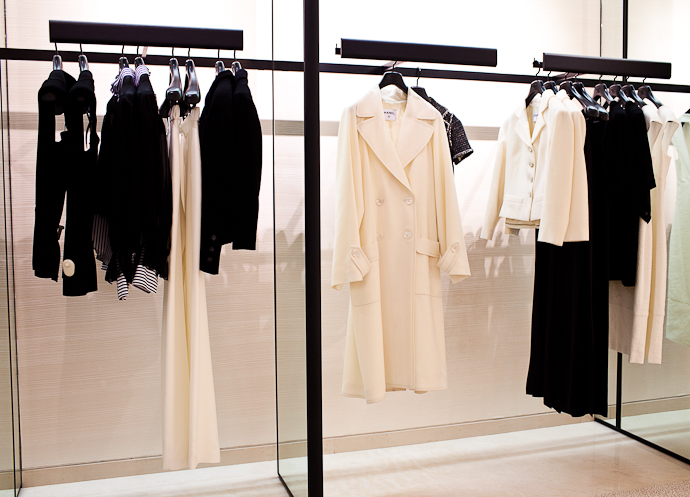 Интерьеры нового бутика Chanel в Москве (фото 35)