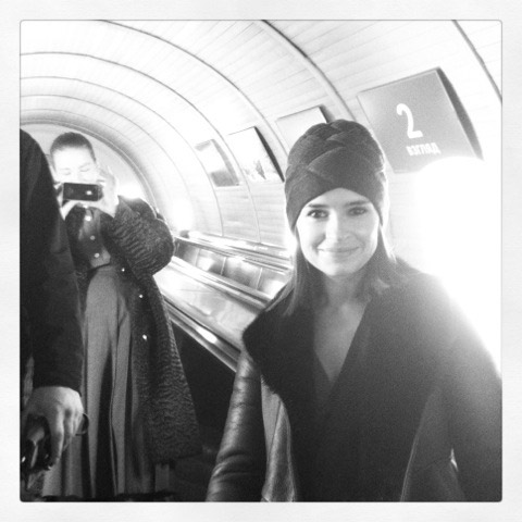 Шала Монрок в московской подземке (фото 4)