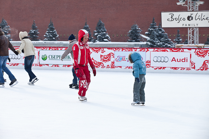 Ледовая сессия Audi на ГУМ-катке (фото 16)