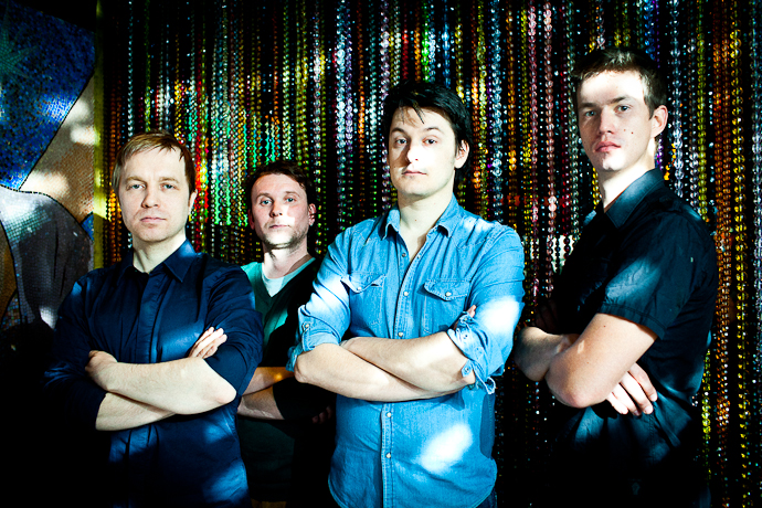 Интервью Buro 24/7: Biting Elbows (фото 1)