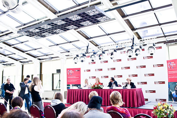 Открытие форума "Каждый ребенок достоин семьи" (фото 8)