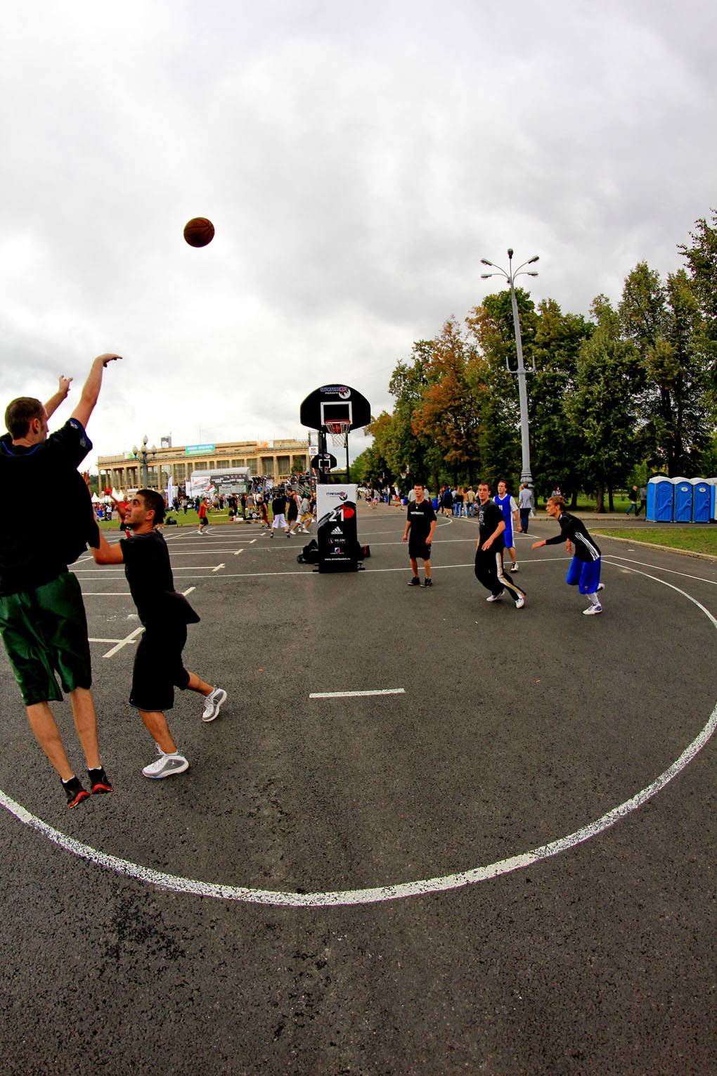 Москва отметила свой день рождения (фото 2)
