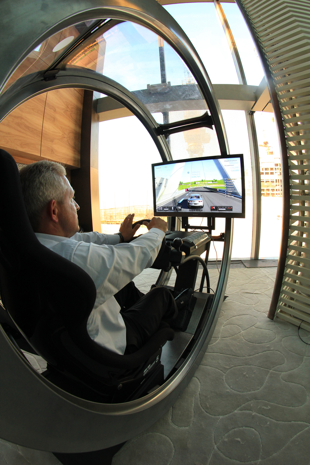 Предпремьерный показ нового BMW (фото 5)