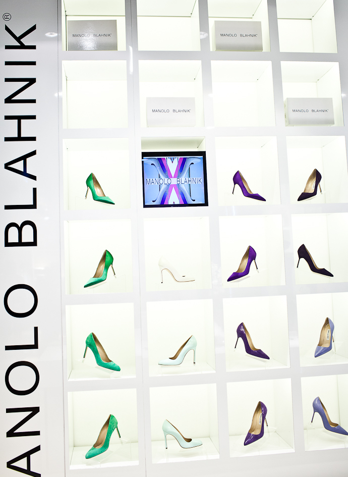 Открытие pop-up store Manolo Blahnik в ЦУМе (фото 14)