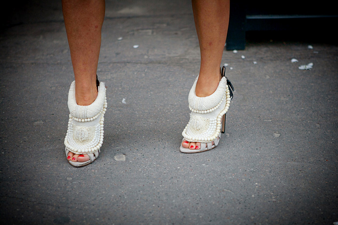 Неделя высокой моды в Париже: Streetstyle. Часть 1 (фото 6)