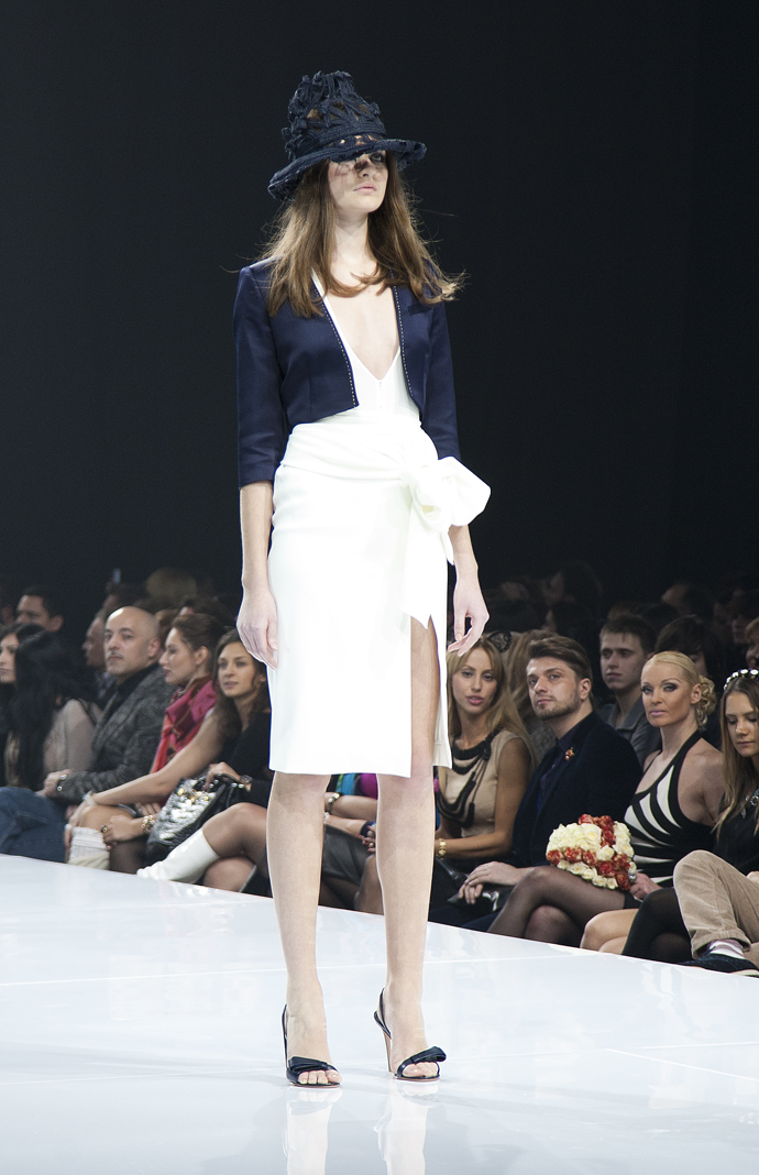 Показ Valentin Yudashkin в Москве (фото 53)