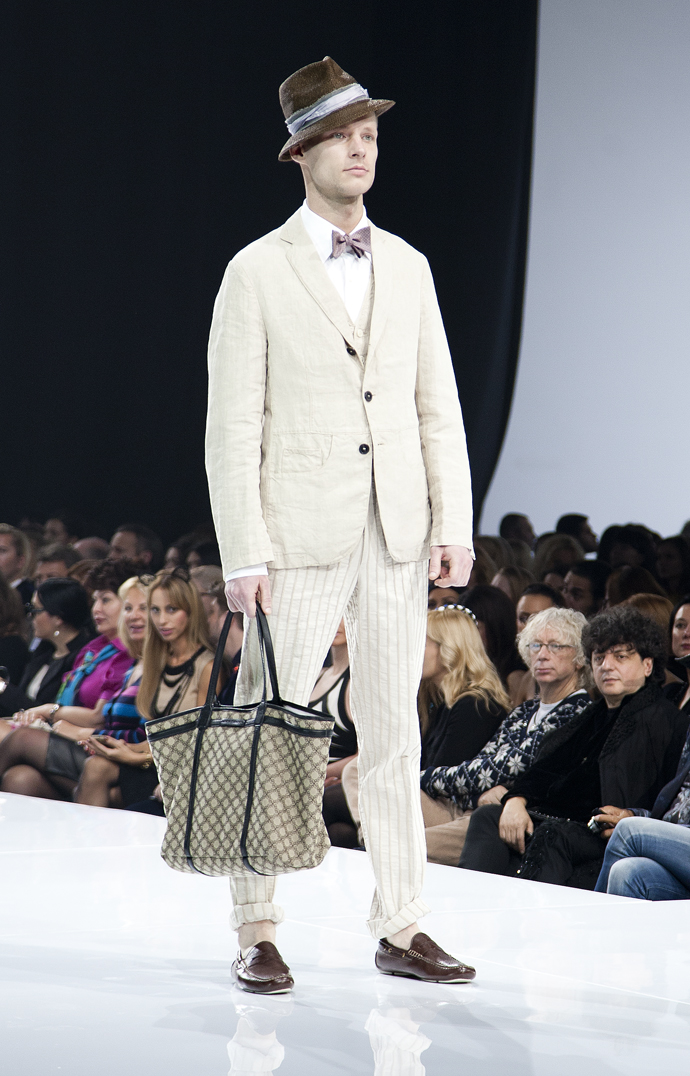 Показ Valentin Yudashkin в Москве (фото 44)