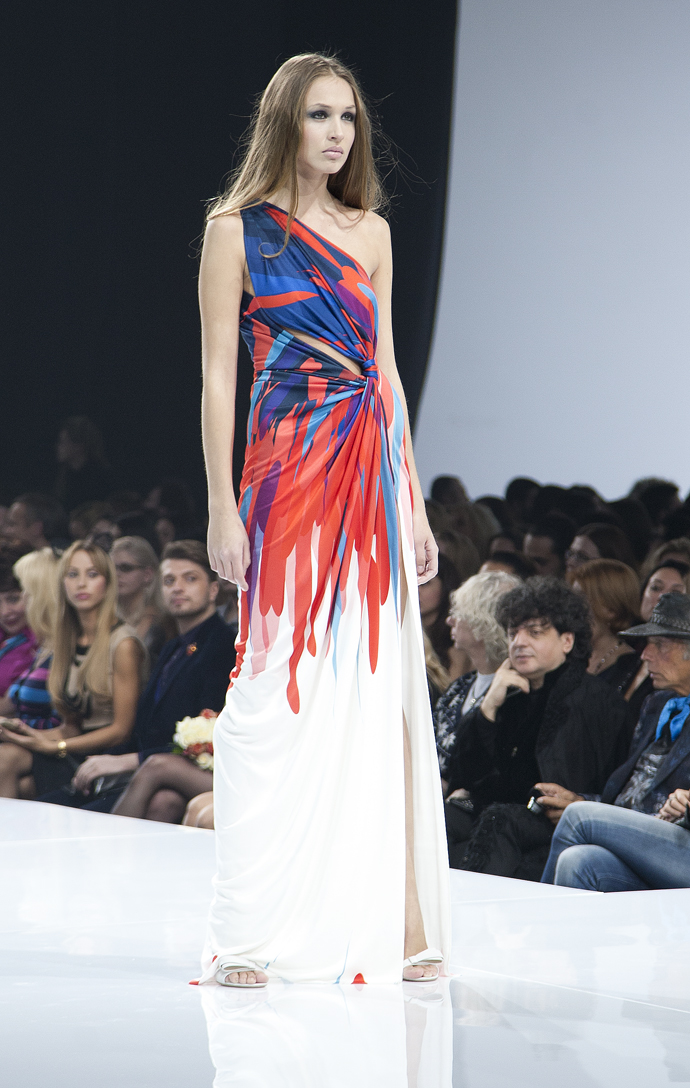 Показ Valentin Yudashkin в Москве (фото 18)