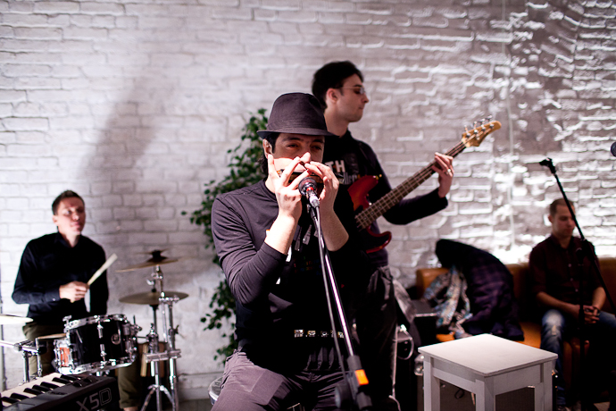 Рождественский коктейль Vardoui Nazarian (фото 25)