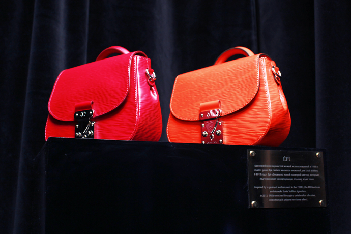 Louis Vuitton: коллекция pre-fall 2012 (фото 10)