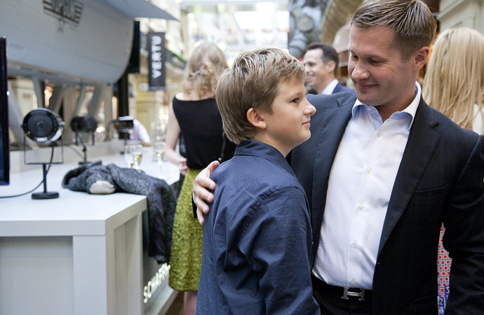 Выставка IWC Pilot's Watches в ГУМе (фото 9)