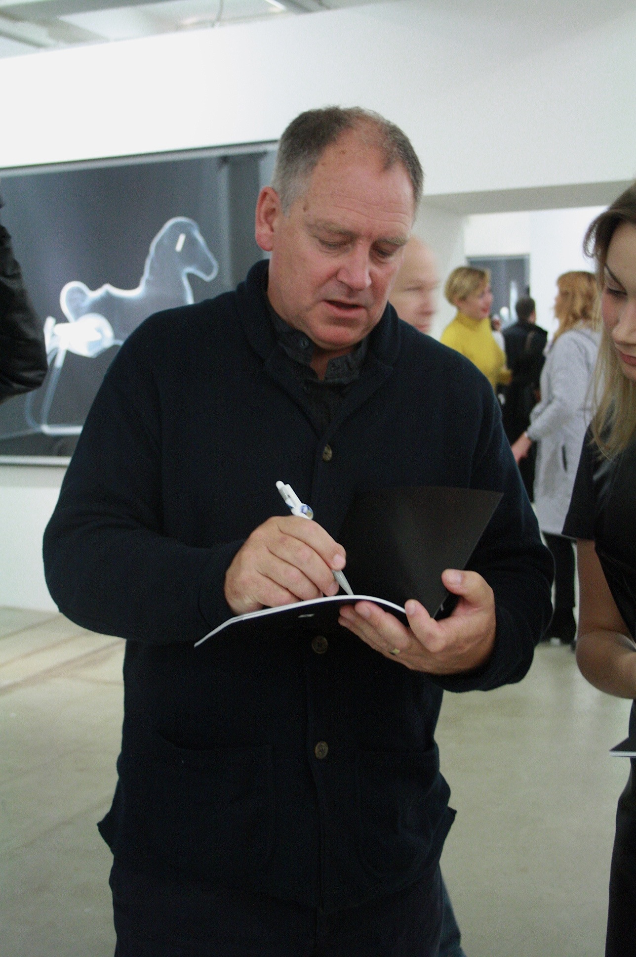 "Насквозь": выставка фотографий Ника Визи (фото 1)