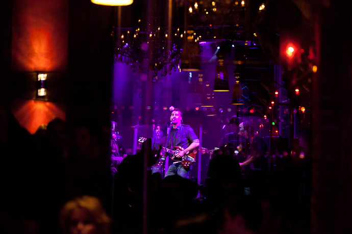 Закрытый концерт Гриши Урганта в "Бочке" (фото 7)