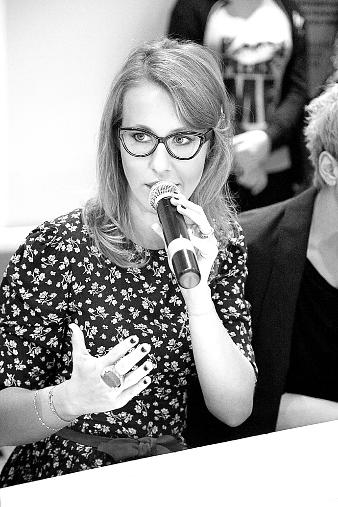 Ксения Собчак представила журнал SNC (фото 1)