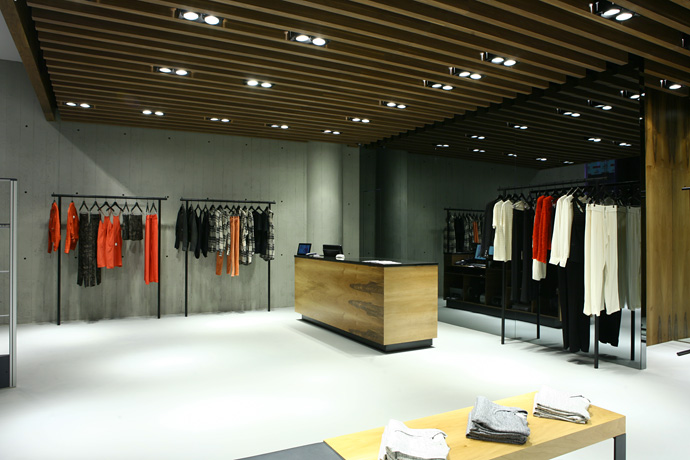 Первый бутик марки Iro в Москве (фото 2)