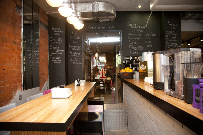 Американские десерты в Conversation Cafe (фото 9)