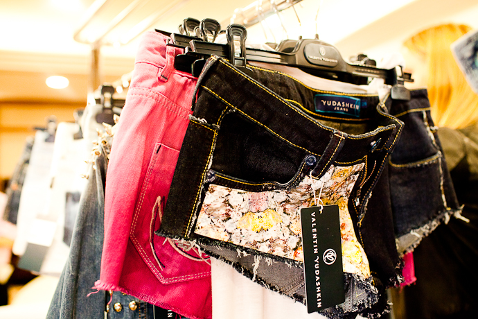 Первый показ Галы Юдашкиной (фото 12)