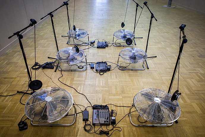 Молодое искусство на московской биеннале (фото 7)