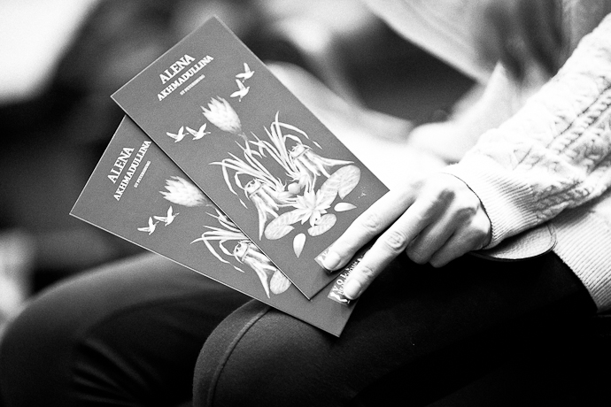 Показ Alena Akhmadullina весна-лето 2013: backstage (фото 31)