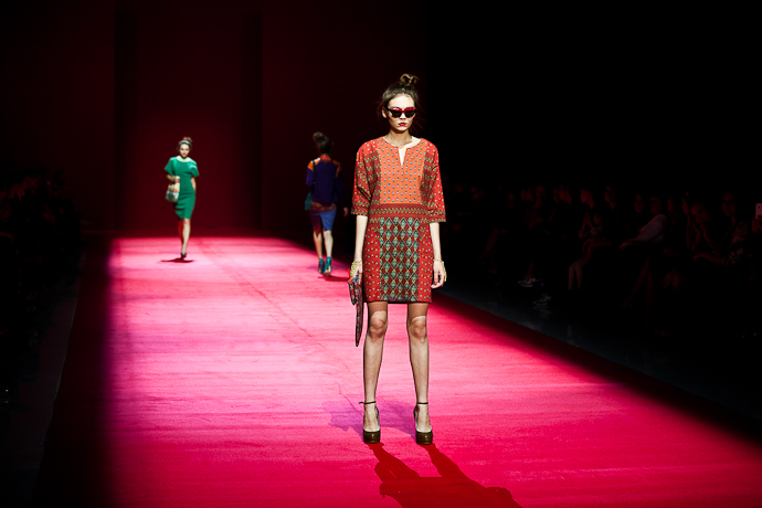 Показ Alena Akhmadullina весна-лето 2013 (фото 19)