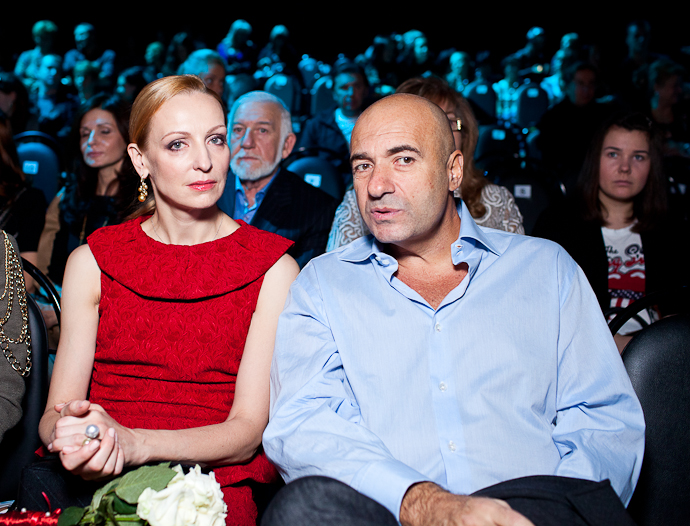 Показ Valentin Yudashkin весна-лето 2012 (фото 6)