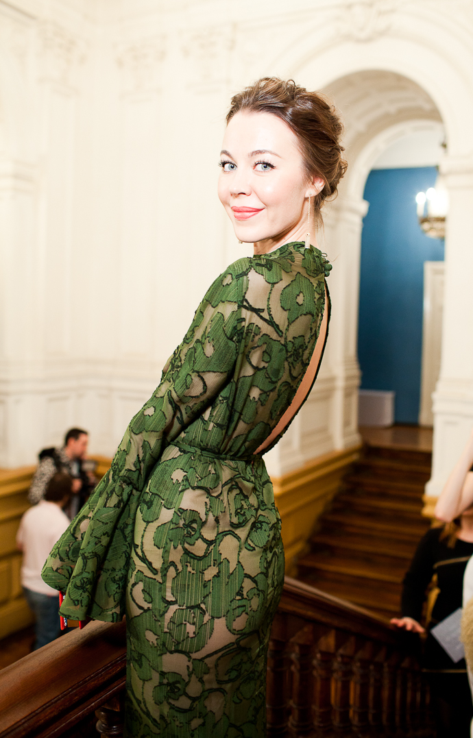 Показ Vika Gazinskaya на Cycles & Seasons by MasterCard (фото 28)