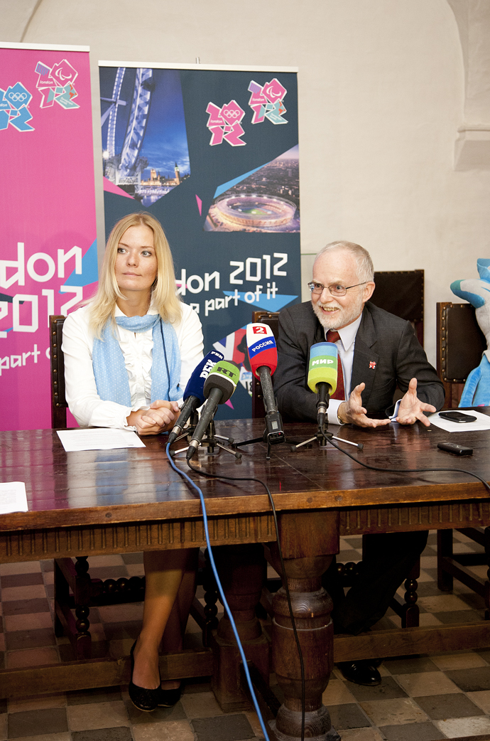 Колокольный звон в честь открытия Олимпиады (фото 12)