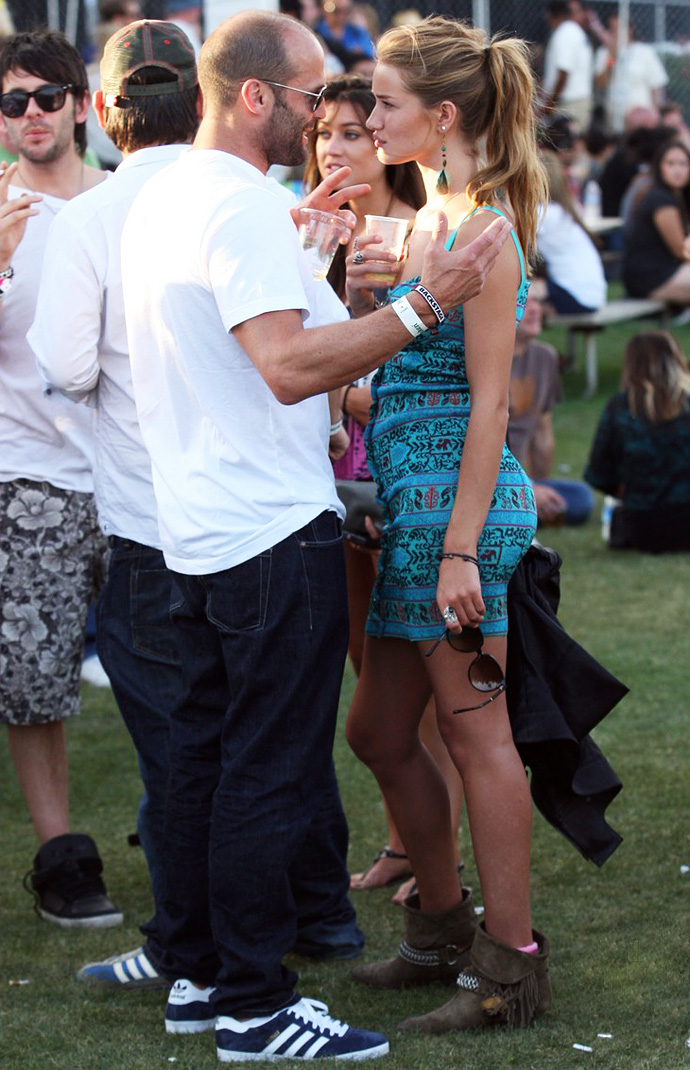 Девушка недели: Рози Хантингтон-Уайтли (фото 18)