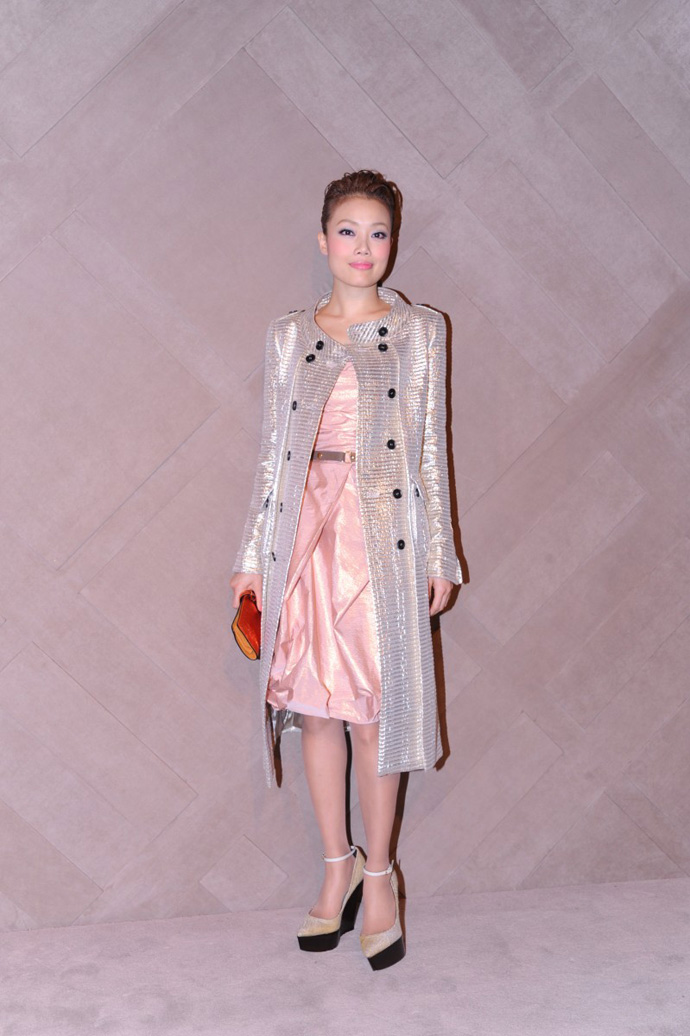 Открытие бутика Burberry в Гонконге (фото 13)