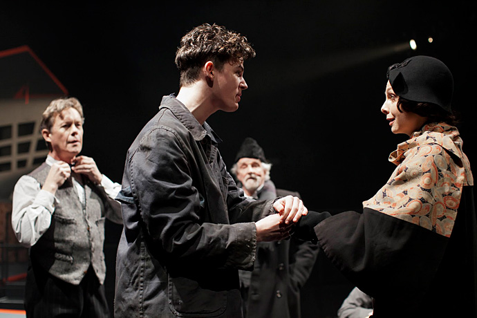 Спектакль о Сталине и Булгакове получил награду (фото 3)