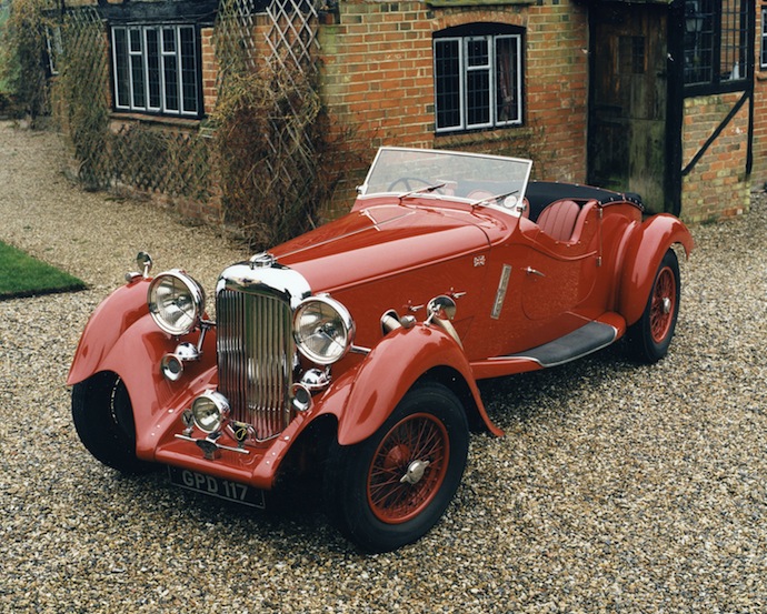 Aston Martin отмечает 100-летие бренда (фото 4)