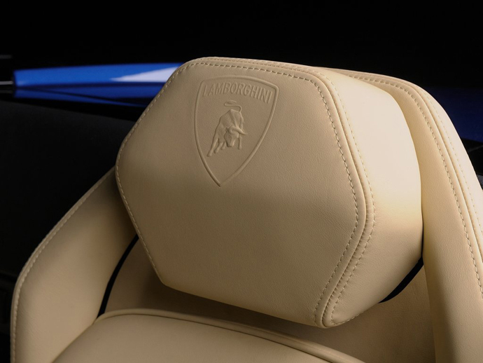 Lamborghini Gallardo LP550-2 Spyder (фото 3)