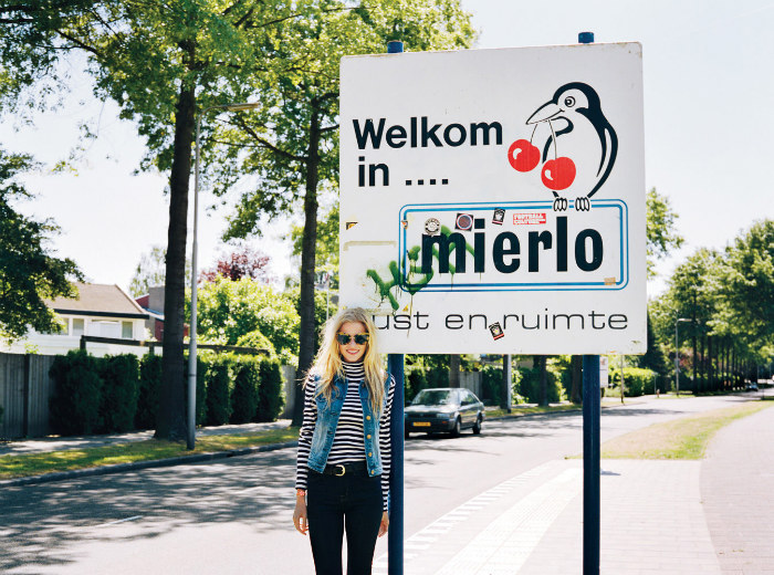 Лара Стоун зовет на каникулы (фото 7)