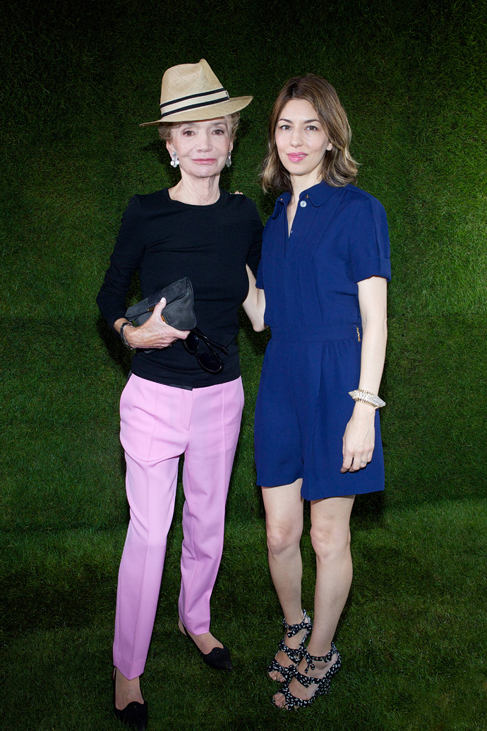 Знаменитости на Louis Vuitton resort 2012 (фото 8)