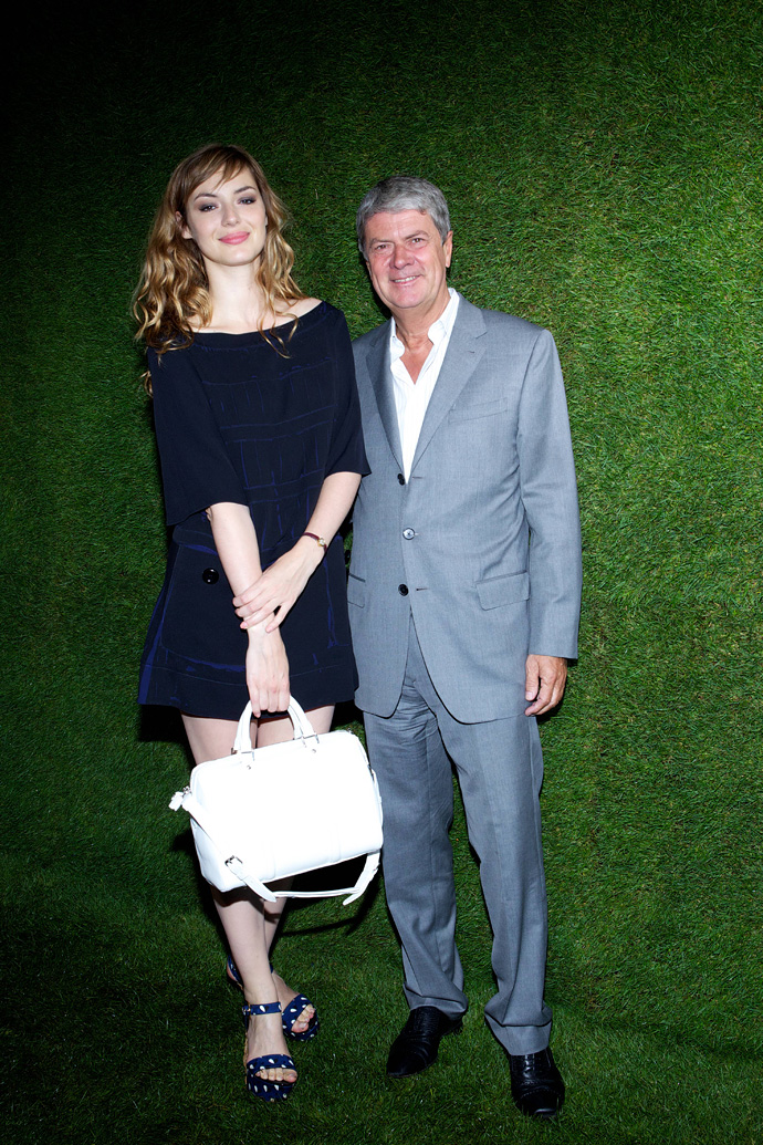 Знаменитости на Louis Vuitton resort 2012 (фото 9)