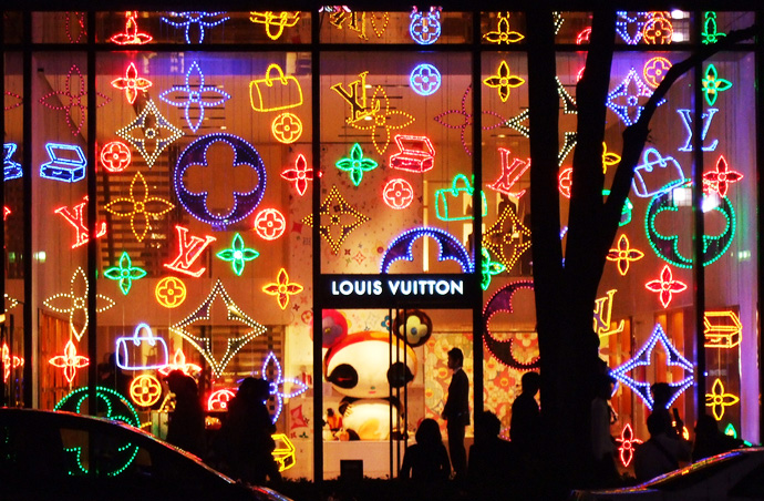 Суперплоскость и гиперсексуальность Мураками (фото 7)