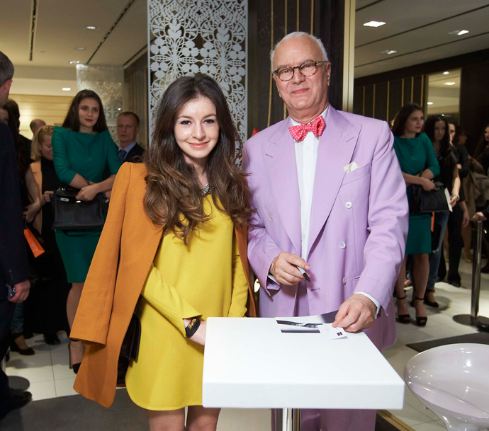 Автограф-сессия Manolo Blahnik в ЦУМе (фото 6)