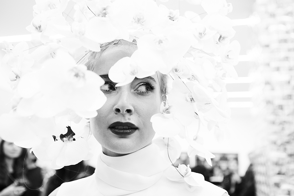 Открытие выставки Марка Куинна в Москве (фото 14)