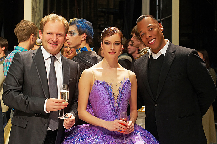 Коктейль Louis Vuitton в Михайловском (фото 1)