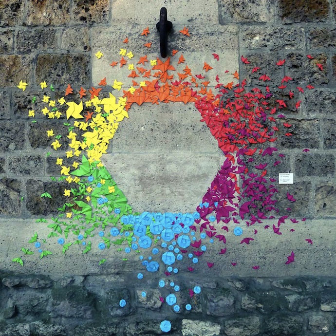 Цветные оригами как уличное искусство (фото 6)