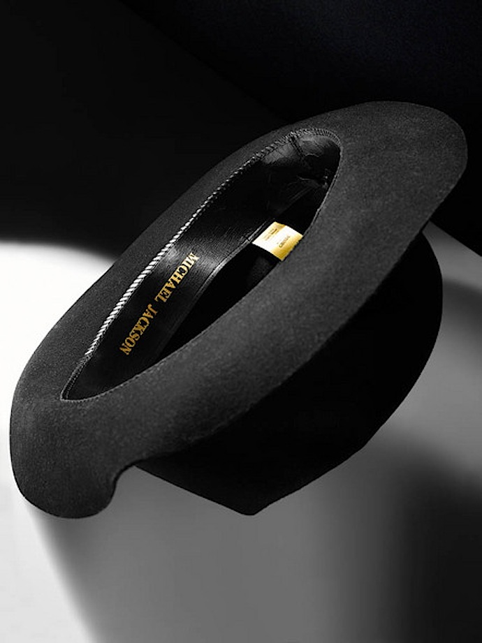 "Победные" фотографии Майкла Джексона (фото 5)