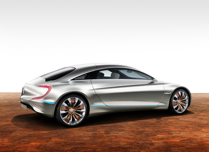 Mercedes-Benz F 125: герой нового времени (фото 1)