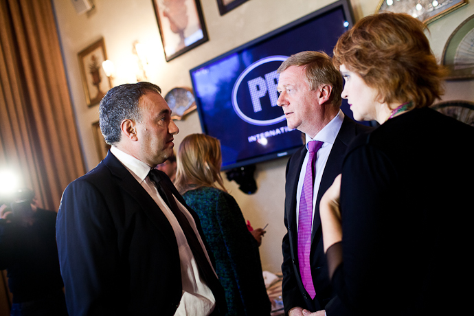 Рождественский благотворительный вечер Action! (фото 13)