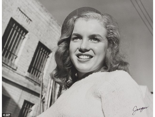 Потерянные фотографии Мэрилин Монро (фото 15)