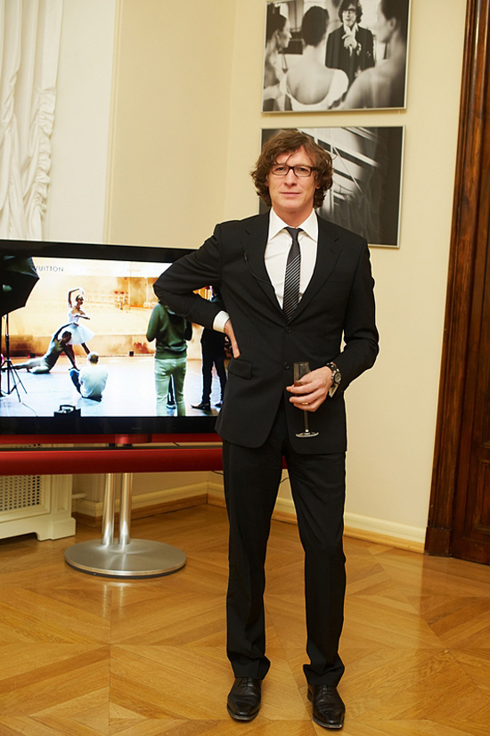 Коктейль Louis Vuitton в Михайловском (фото 2)