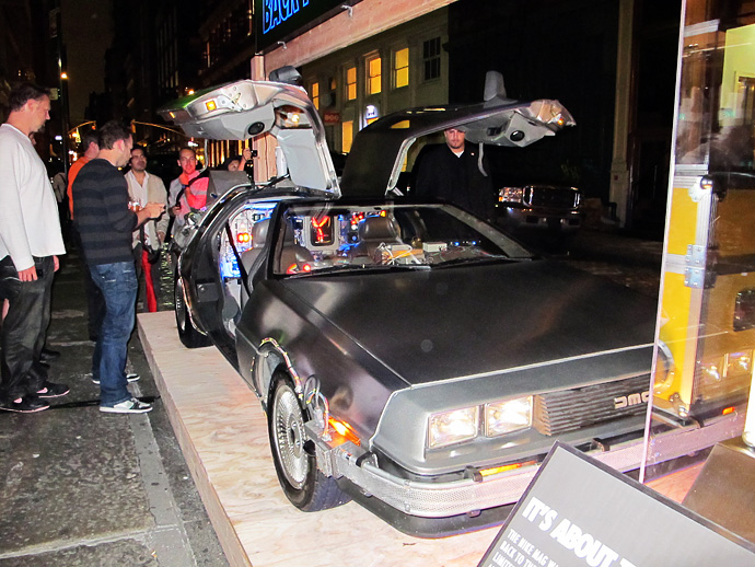 Nike Mag: кроссовки из фильма "Назад в будущее" (фото 5)